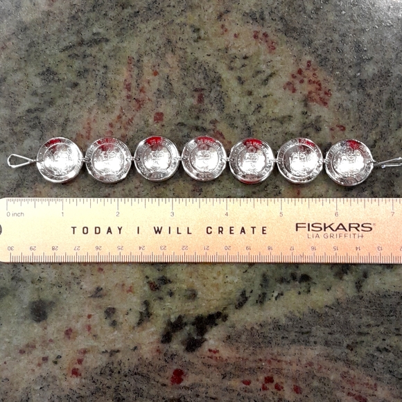 Peru Coin Bracelet, Llama theme, 1/2 sol de oro coins (7 total) - Picture 4 of 8